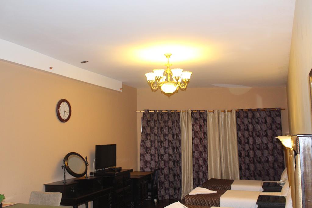 Hafez Hotel Apartments - Al Ras Metro Station Dubai Exteriör bild